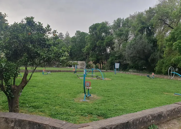 Δωμάτια σε οικογενειακή κατοικία Cintra